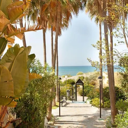 In Near Romana Playa Lägenhet Marbella