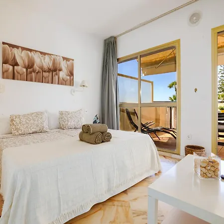 Cozy With View *